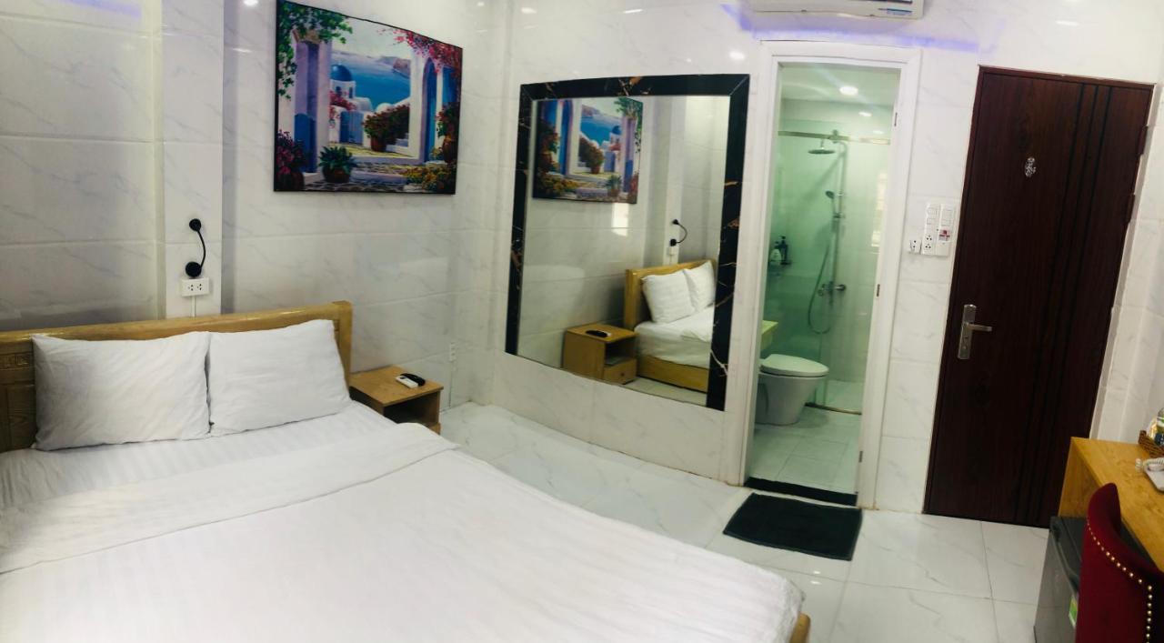 2Z Hotel- 149 Le Thi Rieng Ho Chi Minh City Exterior photo