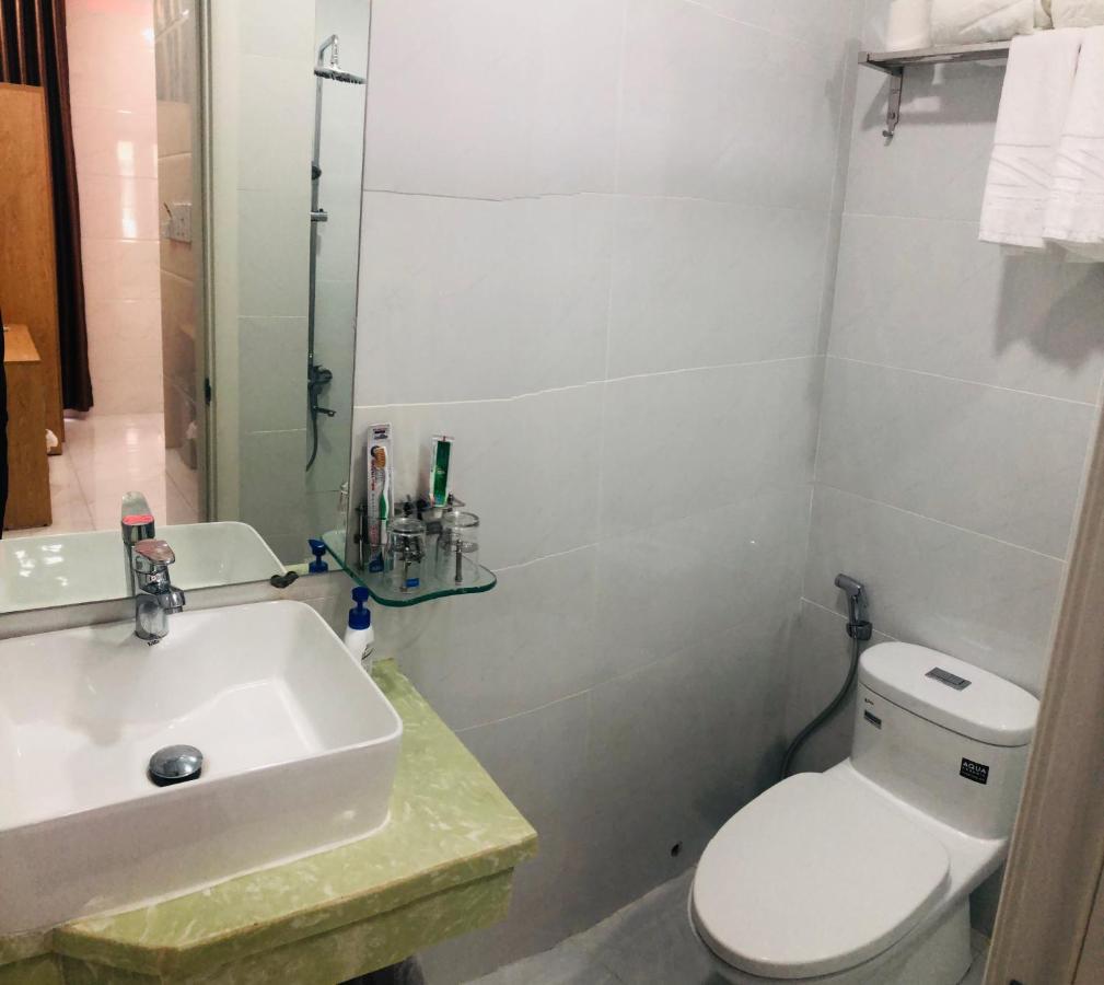 2Z Hotel- 149 Le Thi Rieng Ho Chi Minh City Exterior photo
